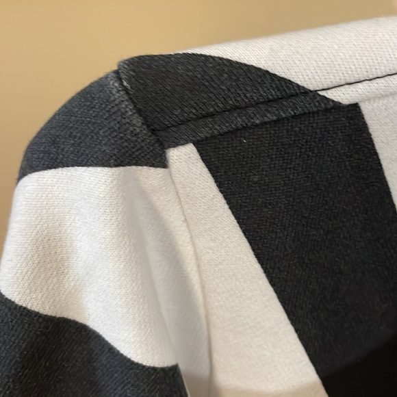 G-Star Raw DZZC Cropped Black and White Striped Sweatshirt Size XS - Picture 16 of 16